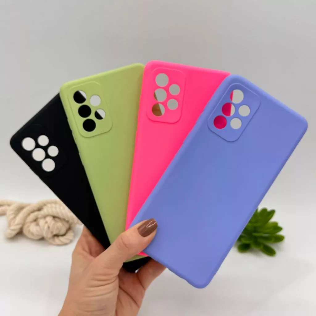 CAPINHA SANSUNG SM A72 - PRETA